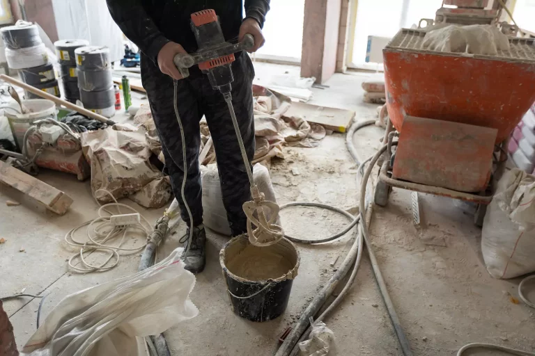 Renovar y reformar mi casa de vacaciones en España: ¿Qué está permitido y cuándo necesito un permiso?