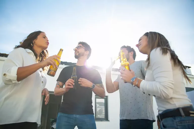 ¿Qué hacer si se organiza una fiesta ilegal en tu propiedad de vacaciones alquilada en la costa española?