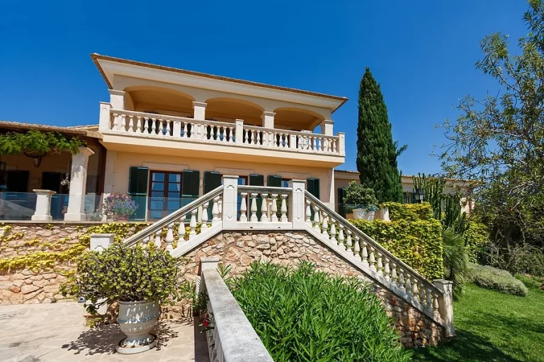 Find out the key legal and practical points foreign buyers should know before purchasing property in Spain