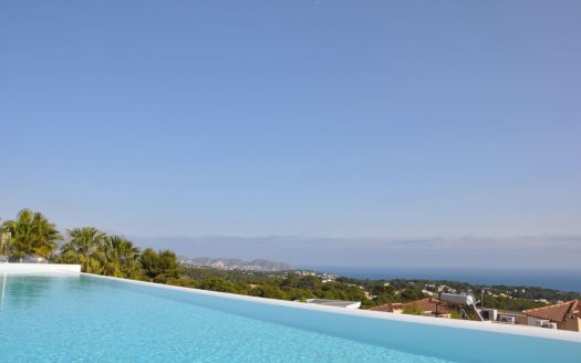 Villa de lujo en la costa de Benissa con impresionantes vistas al mar