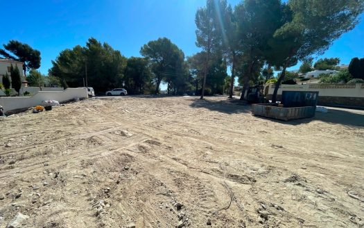 Parcela en venta en Moraira 830m² con Luz y Agua