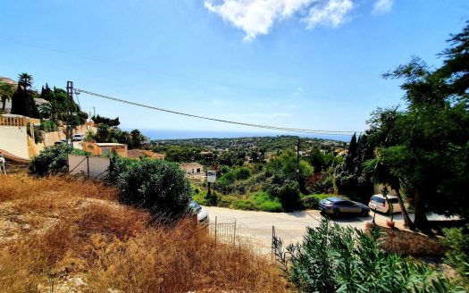 Excelente Parcela a la venta con vistas al mar en venta en Moraira