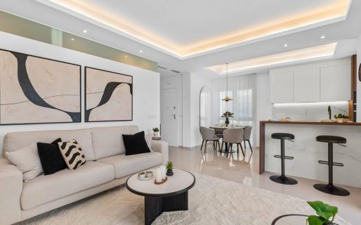 Ático de 2 dormitorios y 2 baños en el exclusivo residencial Luisa de Euromarina