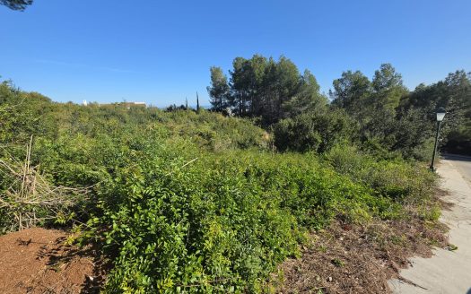 Parcela con vistas al mar en La Sella – Pedreguer | 1.644 m² | Orientación ideal